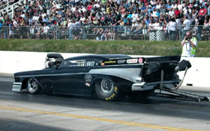 Wade Sjostrom '57 Chevy Pro Mod backing up