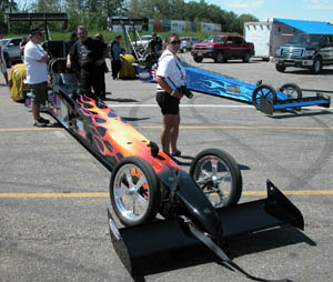 Del Cox Jr. (left) and Bobby Lagana Jr. (right) Top Fuel cars