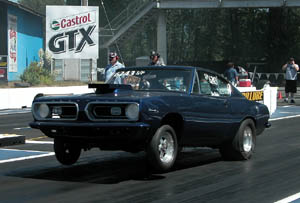 Wheelstanding Cuda Super Pro