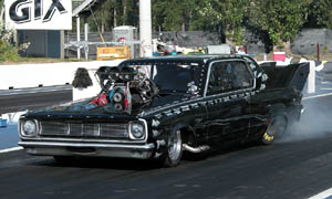 Dave Magee '66 Valiant Signet Pro Street