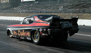 Mark Sanders '70 Nova Nitro Funny Car