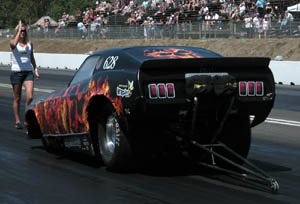 Kim Parker - '70 MUstang Funny Car