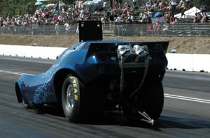 Greg Howland - '79 'Vette Funny Car